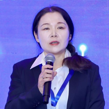 安徽省阜南縣人民法院黨組成員、副院長、四級高級法官胡春燕