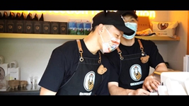 微紀錄片|盲人雙胞胎創(chuàng)業(yè)記