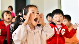 你可聽(tīng)到了那首由苦到甜的“黃河謠”?