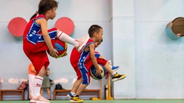 必須流汗!會(huì)打比賽!我國(guó)中小學(xué)體育課今秋大變樣