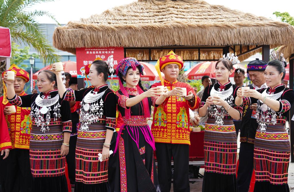 海南樂東:多彩“三月三”