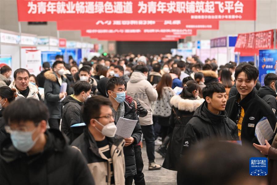 (新華全媒頭條·圖文互動)(3)為世界和平發(fā)展增加更多穩(wěn)定性和正能量——國際社會眼中的中國“兩會時間”