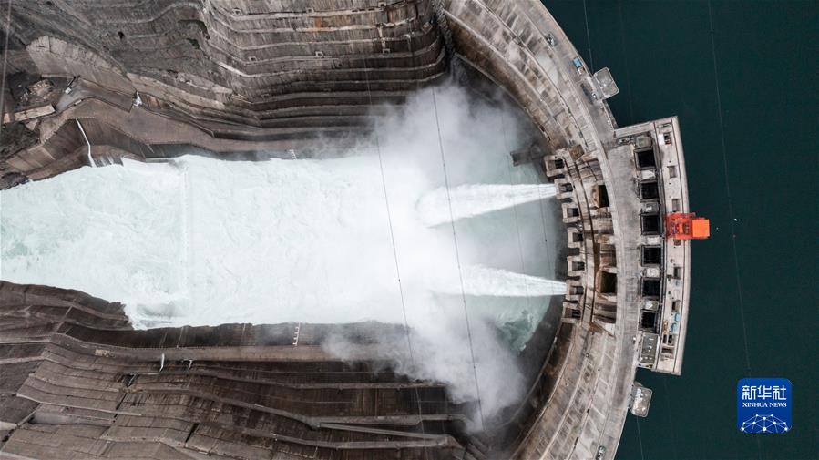 (圖文互動)(14)“中國經濟發展前景一定會更加光明”——習近平總書記引領統籌推進高質量發展和高水平安全述評