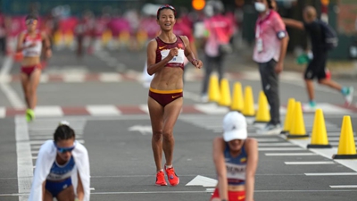 她們，是媽媽，也是賽場上的王者！