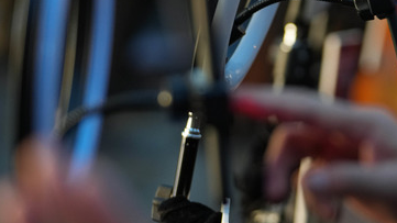 “持證上崗”新規落地,規范專業類網絡直播