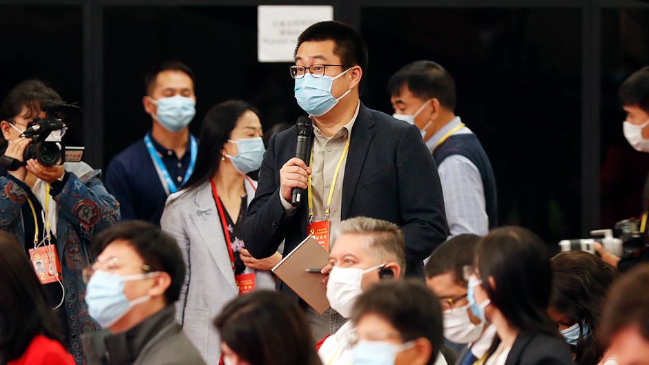 中新社、中新網記者提問