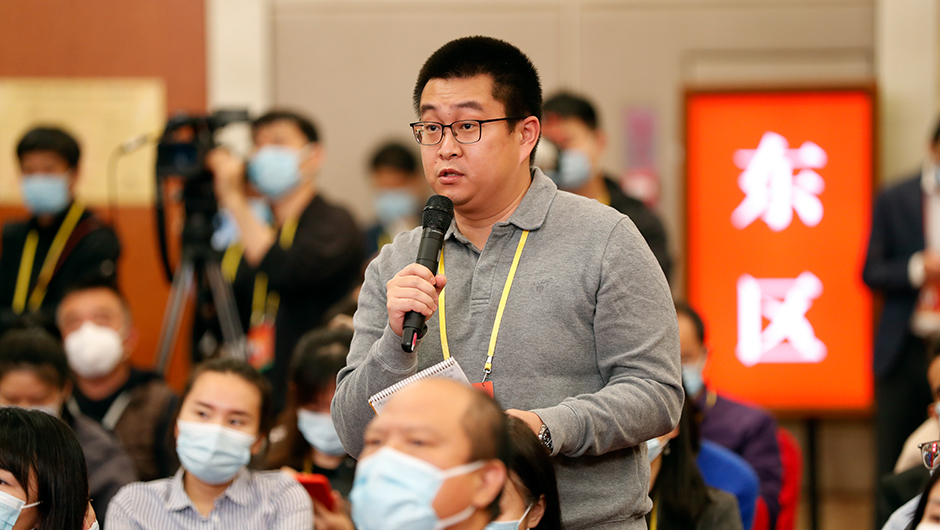 中新社、中新網記者提問