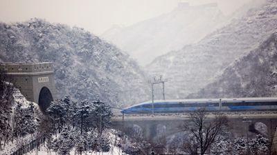 冬奧“問記者”丨乘坐冬奧列車是什么體驗?