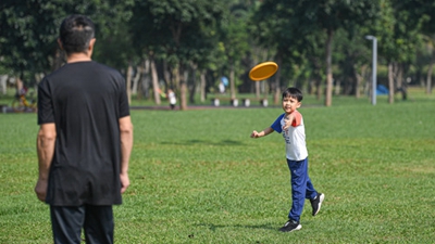 “逆”中求“變”,體育探索新機(jī)遇