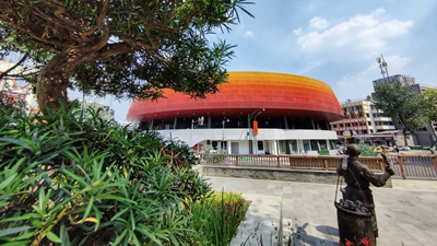 這座“文物級”大運場館,竟是網紅“打卡地”