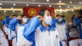 以青春之我，貢獻偉大時代